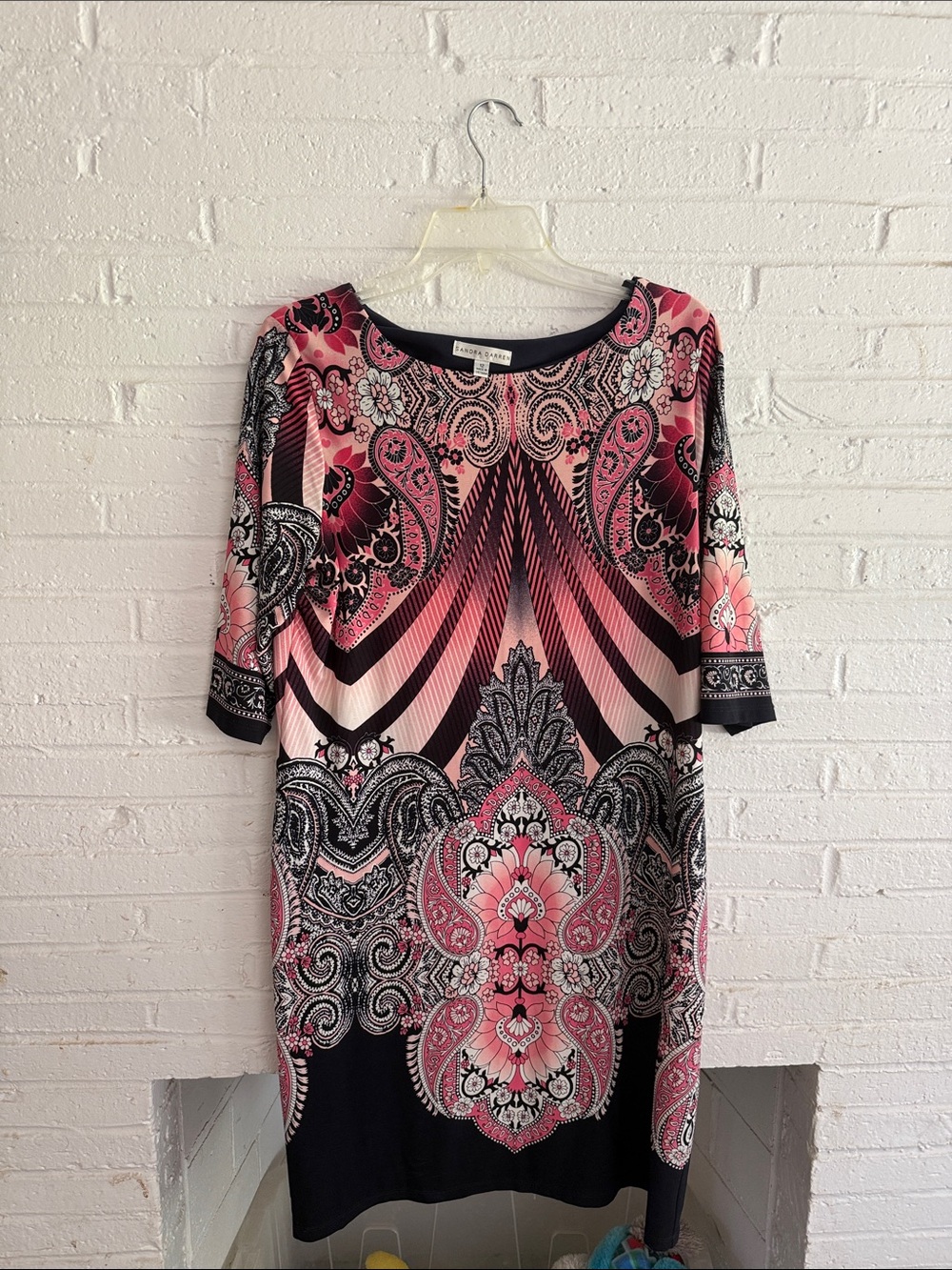 Women's Pink Paisley Shift Dress